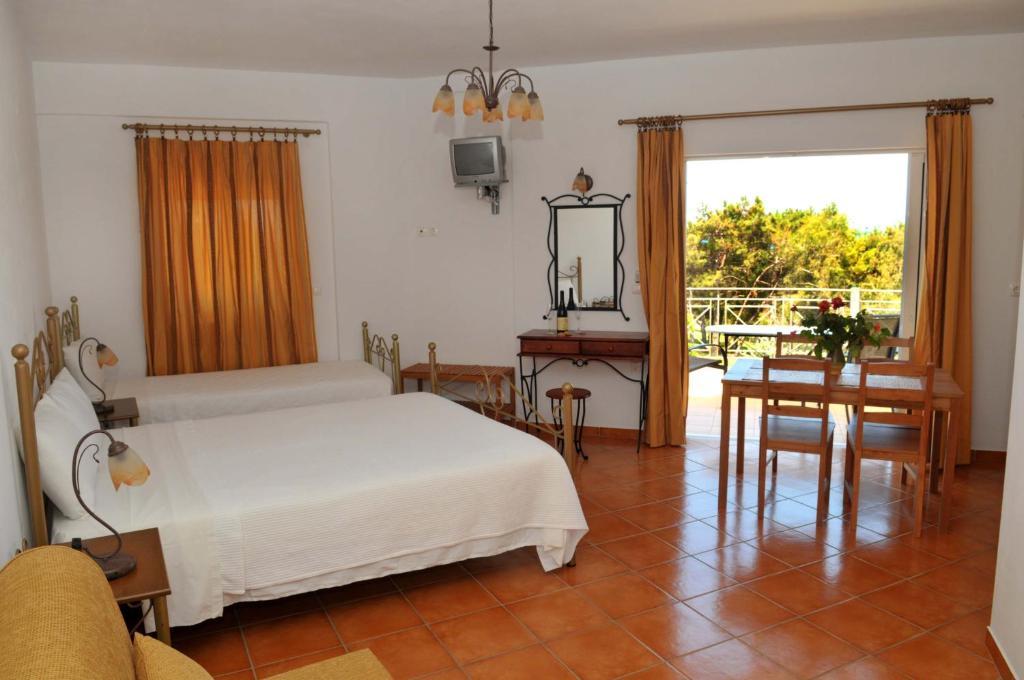 Kasimis Apartment Kyparissia Exterior photo