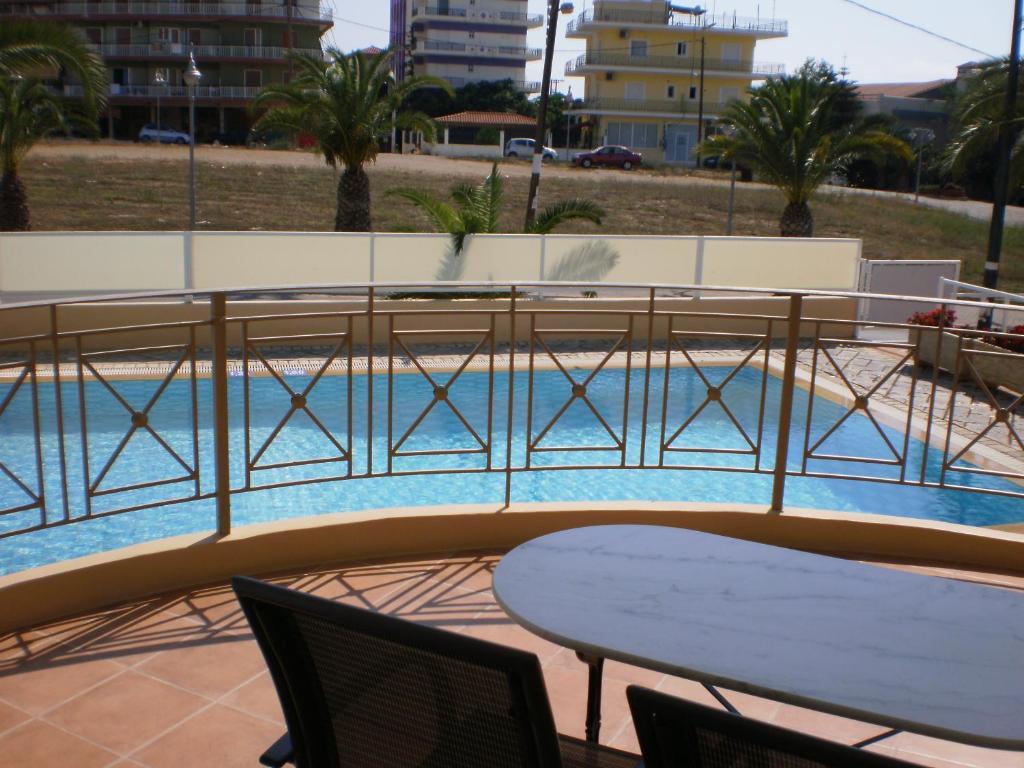 Kasimis Apartment Kyparissia Room photo
