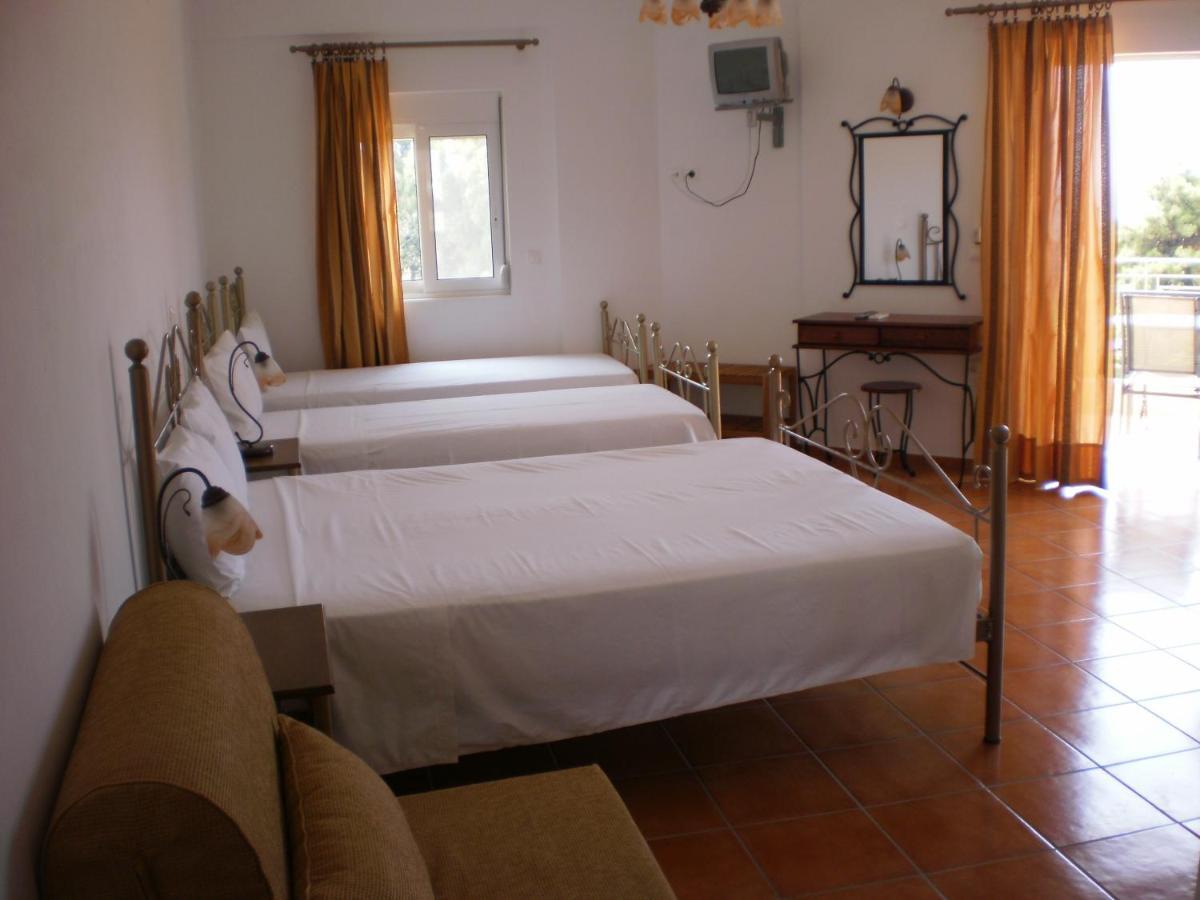 Kasimis Apartment Kyparissia Room photo