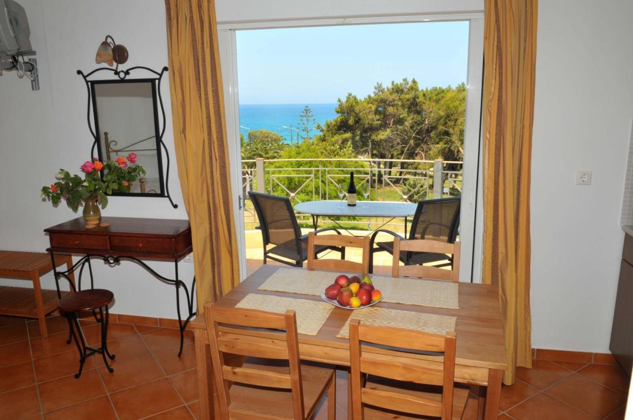 Kasimis Apartment Kyparissia Exterior photo